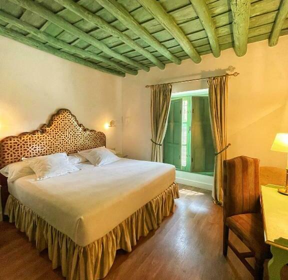 اتاق کلاسیک, Las Casas De La Judería De Córdoba