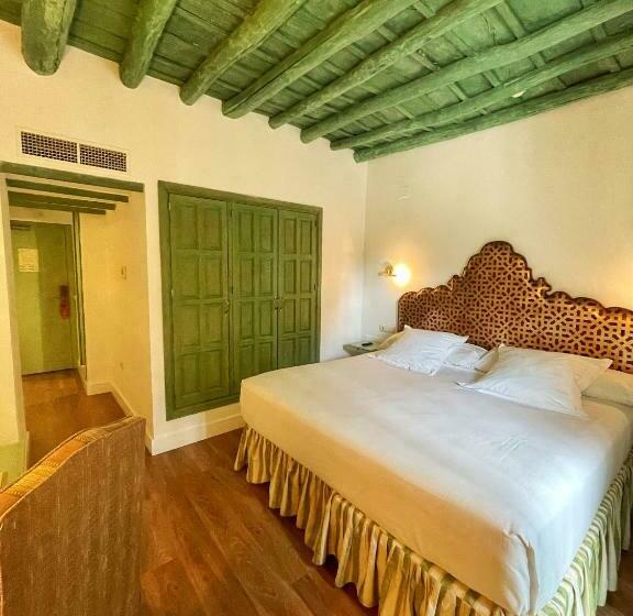 اتاق کلاسیک, Las Casas De La Judería De Córdoba