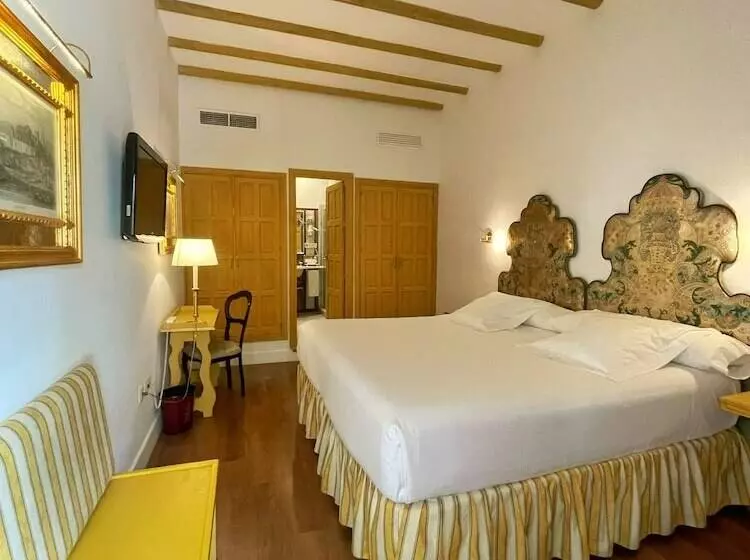 اتاق کلاسیک, Las Casas De La Judería De Córdoba