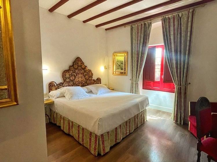 اتاق کلاسیک, Las Casas De La Judería De Córdoba