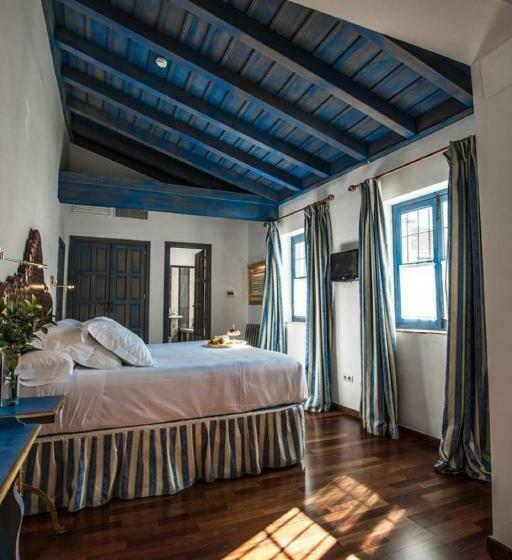 سوییت جونیور, Las Casas De La Judería De Córdoba