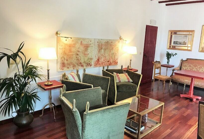 سوییت جونیور, Las Casas De La Judería De Córdoba