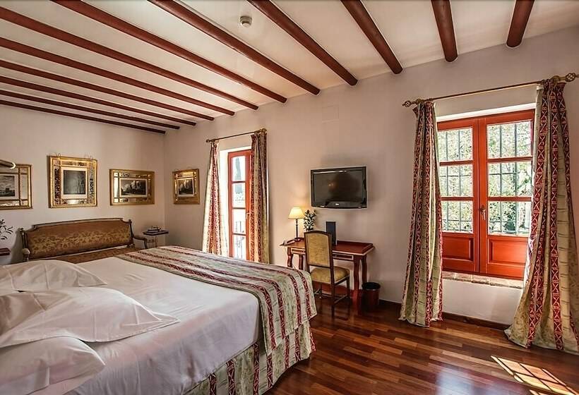 اتاق لوکس, Las Casas De La Judería De Córdoba