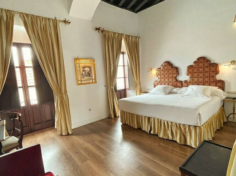 اتاق لوکس, Las Casas De La Judería De Córdoba