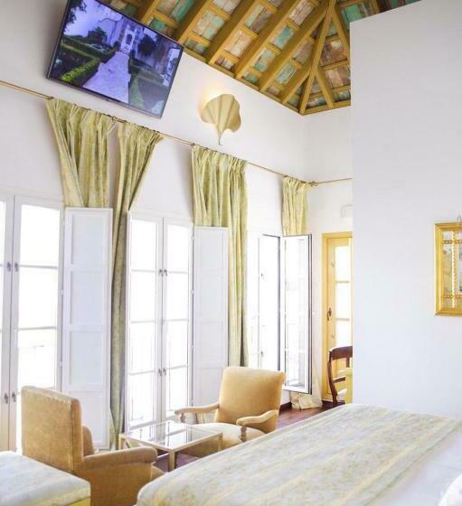 اتاق پنت هاوس, Las Casas De La Judería De Córdoba