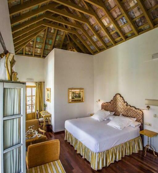 اتاق پنت هاوس, Las Casas De La Judería De Córdoba