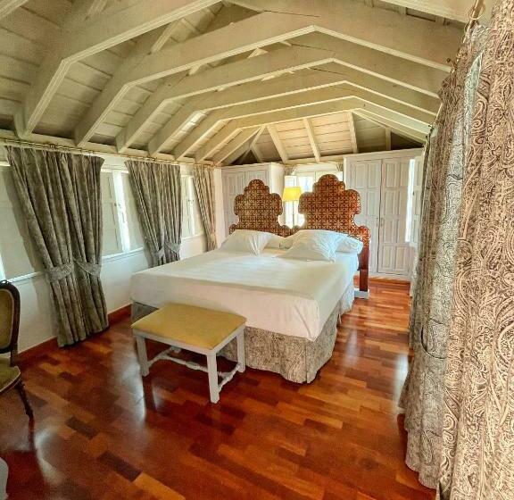 اتاق پنت هاوس, Las Casas De La Judería De Córdoba