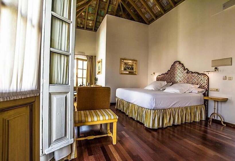 اتاق پنت هاوس, Las Casas De La Judería De Córdoba