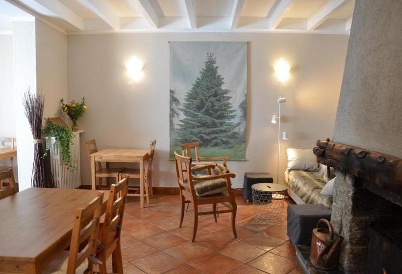 스탠다드 룸 산 전망, Le Cret