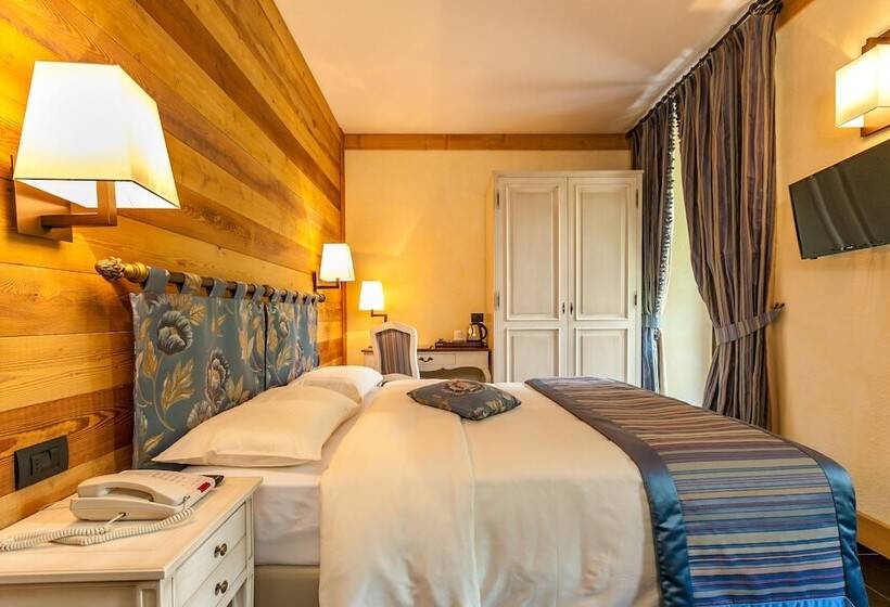 주니어 스위트, Lo Scoiattolo