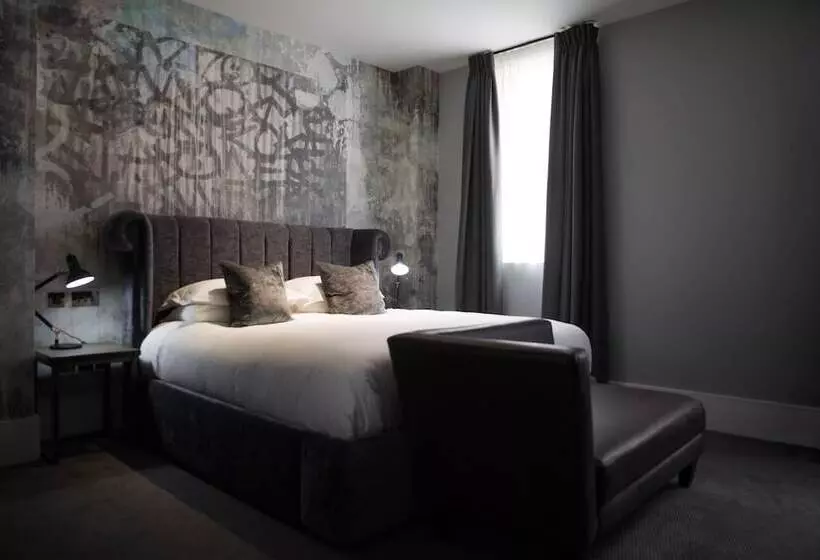 Club-huone, Malmaison Reading
