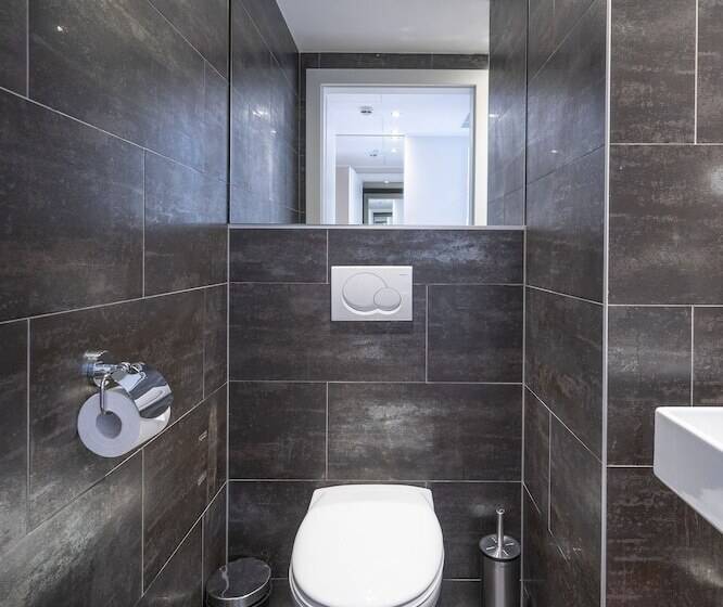 سوییت, Pakat Suites