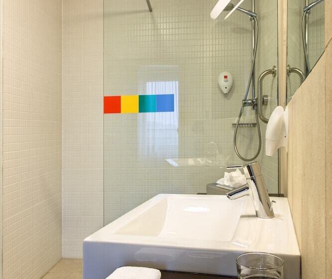 اتاق استاندارد, Quality Hotel Ostrava City