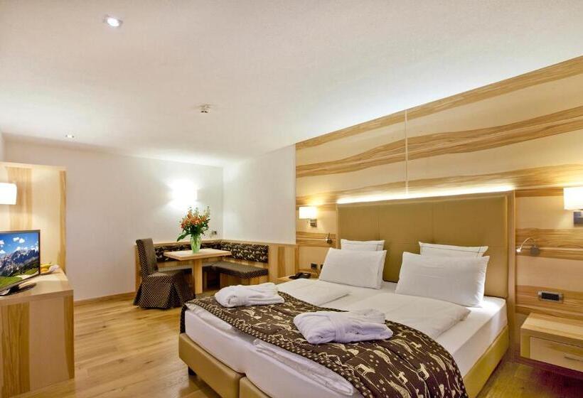 جناح جونيور, Rio Stava Family Resort & Spa