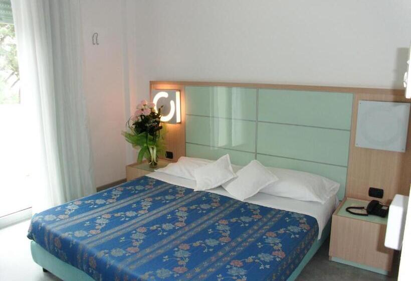 스탠다드 룸, Sahara