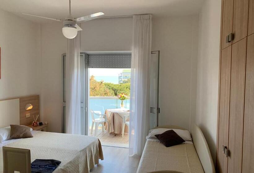 Triple Room Sea View, Sahara