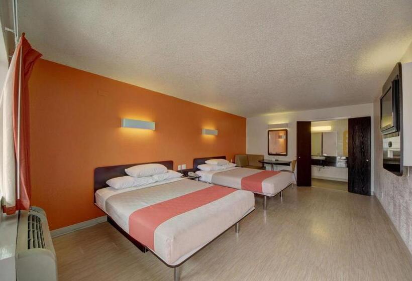 חדר סטנדרט, Motel 6 San Antonio, Tx  Downtown  Market Square