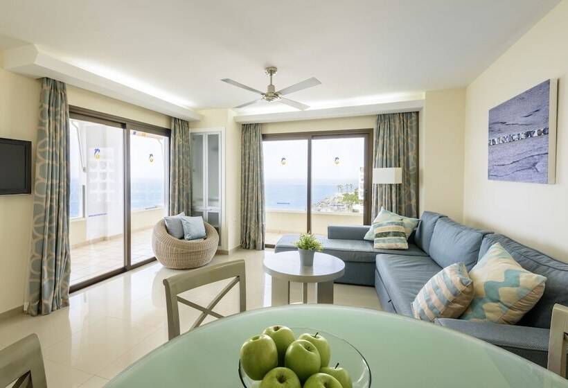 带2个卧室的公寓, Pearly Grey Ocean Club Apartments & Suites