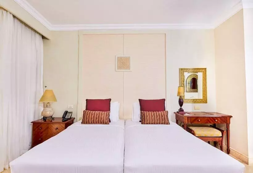 اتاق لوکس با چشم‌انداز دریا, Pickalbatros The Palace Port Ghalib