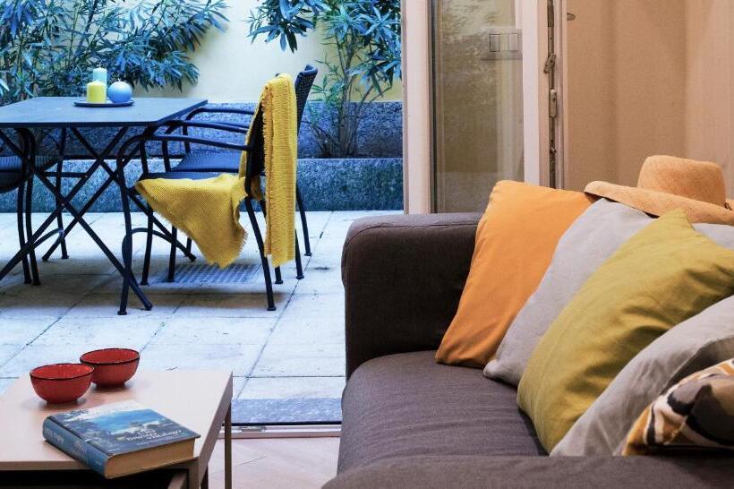 Suite with Terrace, La Corte Fiorita Como