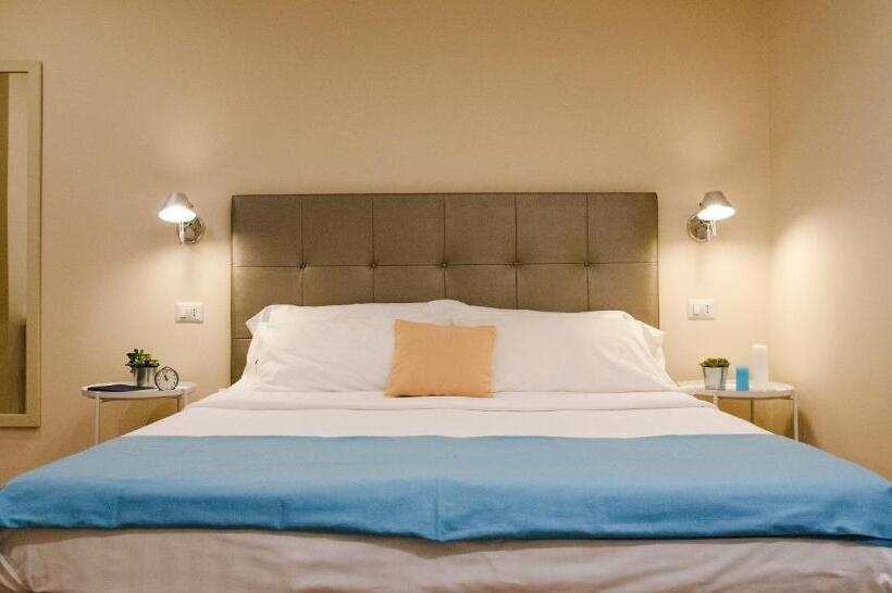 Suite with Terrace, La Corte Fiorita Como
