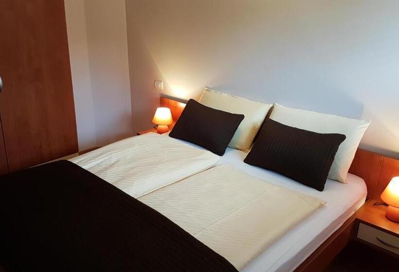 آپارتمان 1 خوابه, Rooms & Apartments Giulia