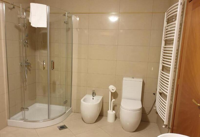 آپارتمان سوپریور 1 خوابه, Rooms & Apartments Giulia