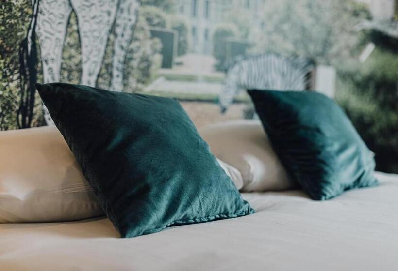 Номер Стандарт, Ibis Styles Contres Cheverny