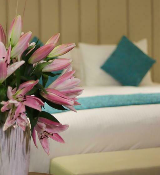 Quarto Superior Cama King, Grand Swiss Belhotel Waterfront Seef