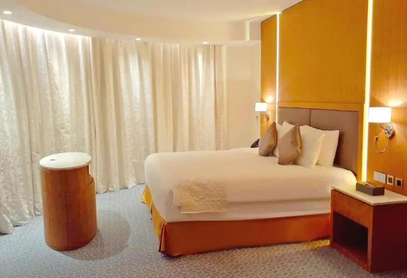 スイート, Grand Swiss Belhotel Waterfront Seef