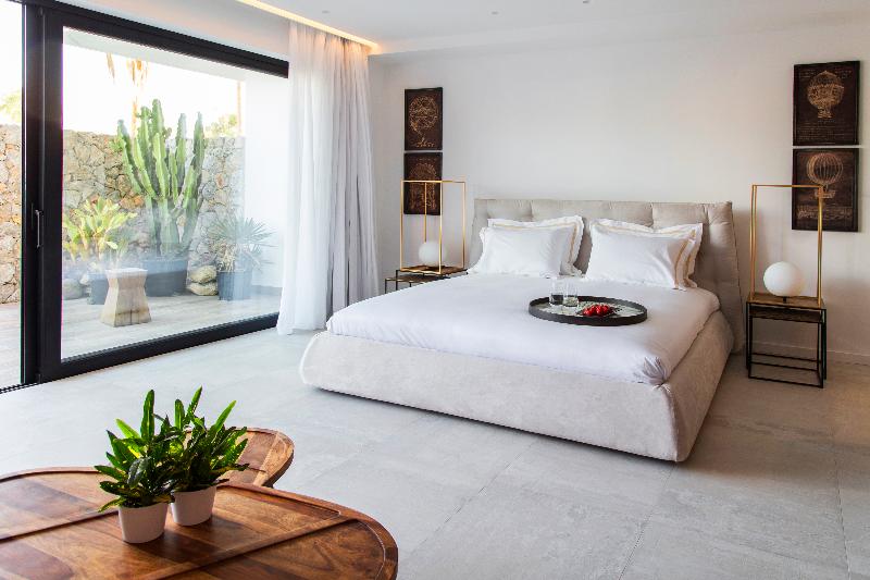 俱乐部房间, Grand Swiss Belhotel Waterfront Seef