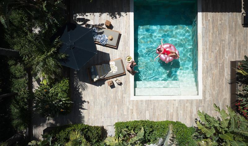 俱乐部房间, Grand Swiss Belhotel Waterfront Seef