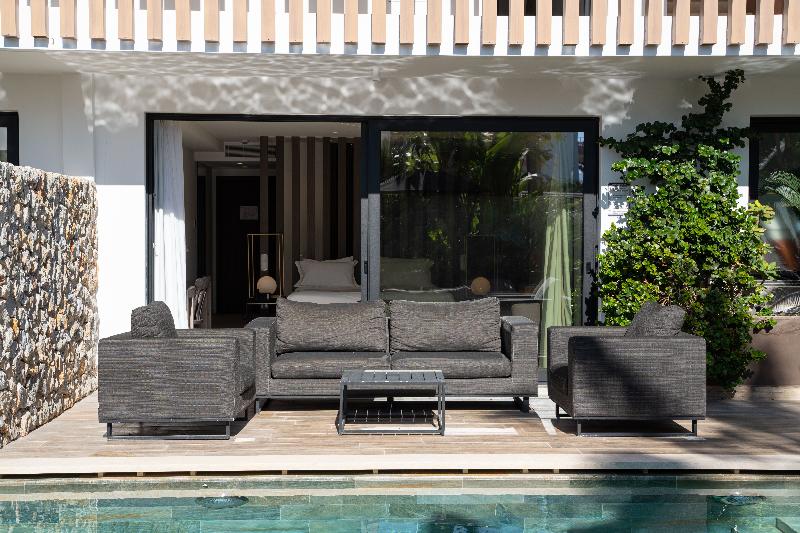 俱乐部房间, Grand Swiss Belhotel Waterfront Seef