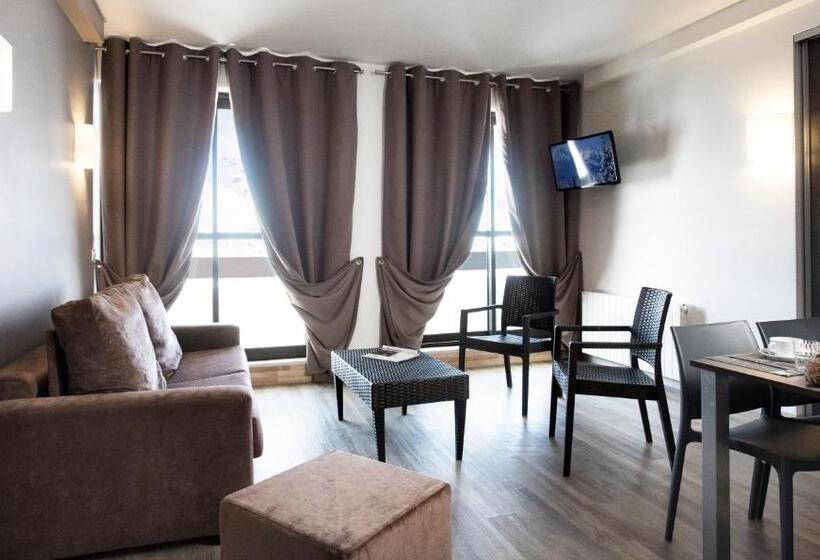 バルコニー付き１ベッドルームアパートメント, Sowell Residences Crêt Voland