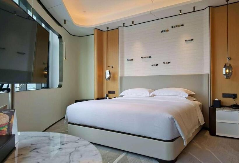 اتاق لوکس با تخت بزرگ, Wyndham Garden Nanjing Airport
