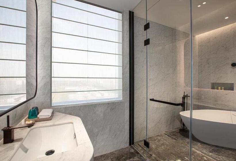 سوییت لوکس, Wyndham Garden Nanjing Airport