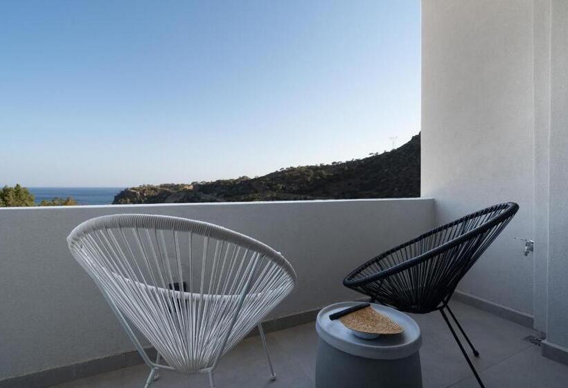 מיטת קינג בסוויטה, Pignolia Suites   Adults Only