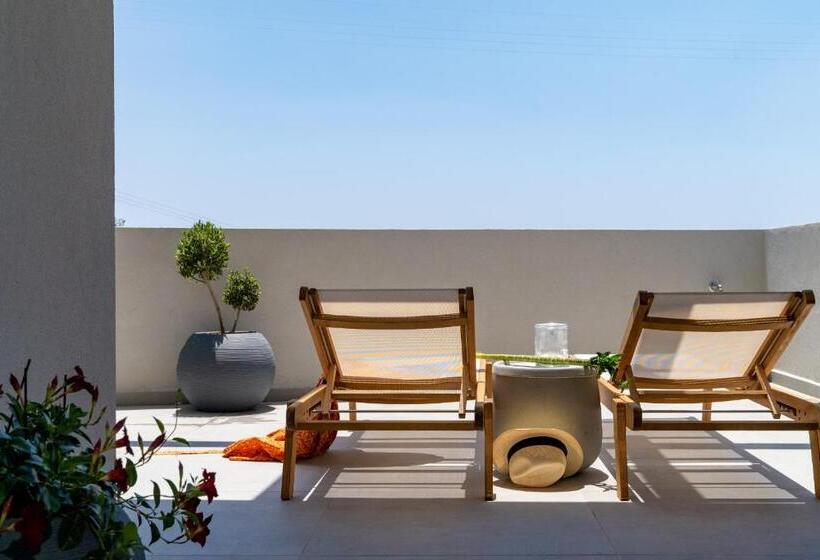 סוויטה אקזקיוטיב, Pignolia Suites   Adults Only