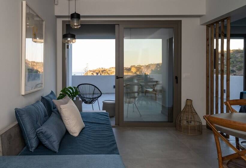 סוויטת דלוקס נוף לים, Pignolia Suites   Adults Only