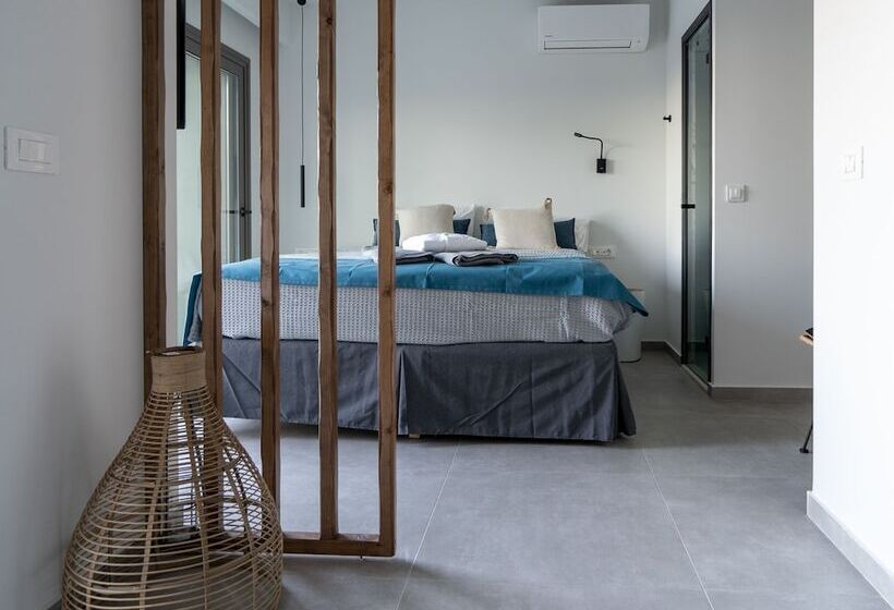 סוויטת דלוקס נוף לים, Pignolia Suites   Adults Only