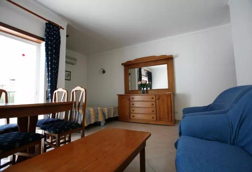 Huoneisto 2 Makuuhuonetta Parveke, Apartamentos Coral Do Vau