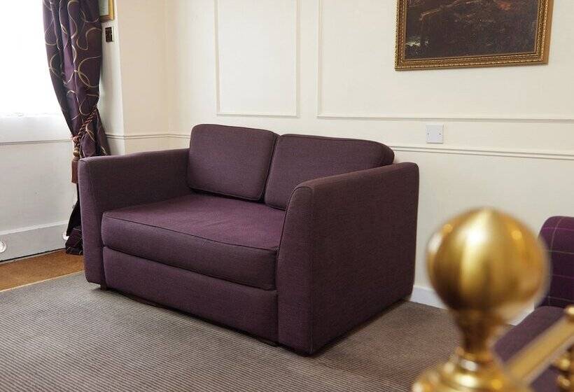 家庭间, Cock Hotel By Greene King Inns