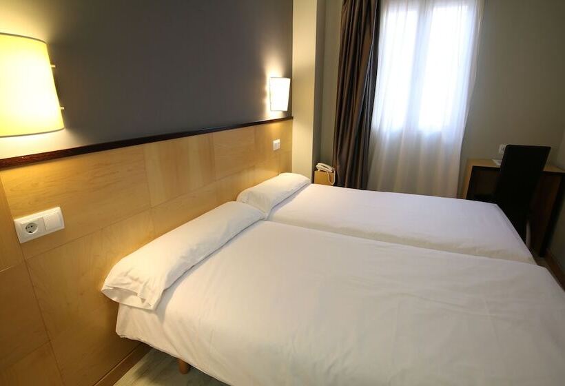 اتاق استاندارد, Alda Entrearcos