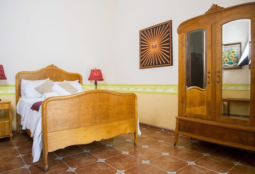 スタンダードルーム, Casa De Las Columnas