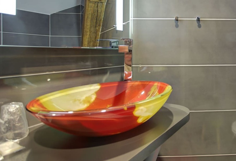 舒适型房间, Du Mail