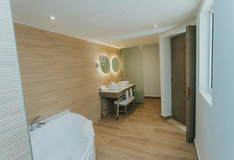 סוויטה, Grand Bavaro Princess - All Inclusive