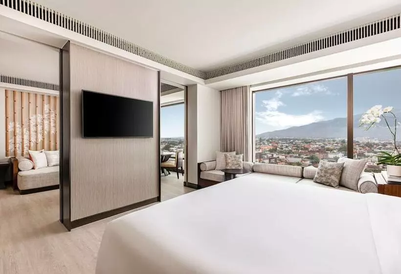 سوییت اجرایی, Chiang Mai Marriott