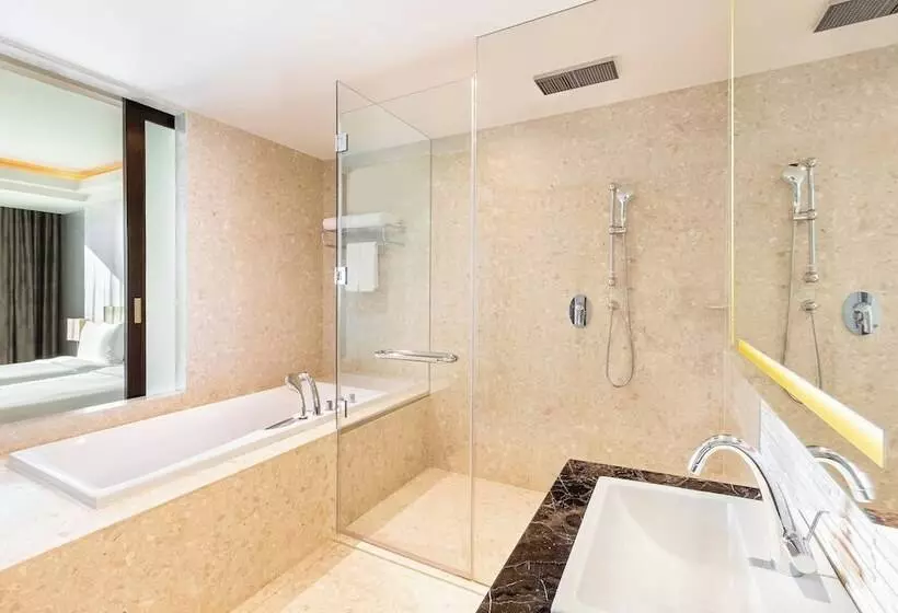 سوئیت سلطنتی 2 خوابه, Chiang Mai Marriott