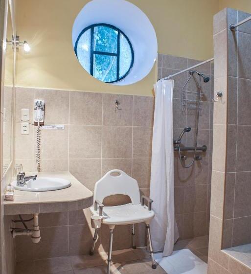 اتاق استاندارد, Majoro