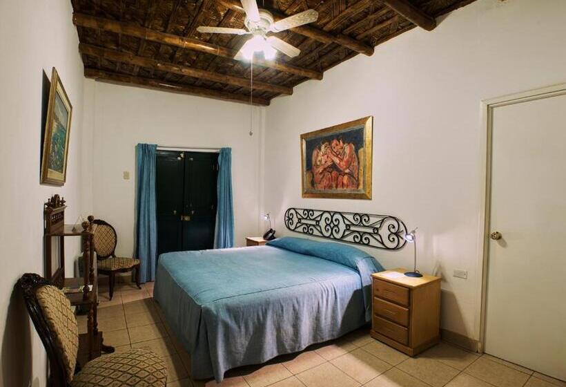 سوییت لوکس, Majoro